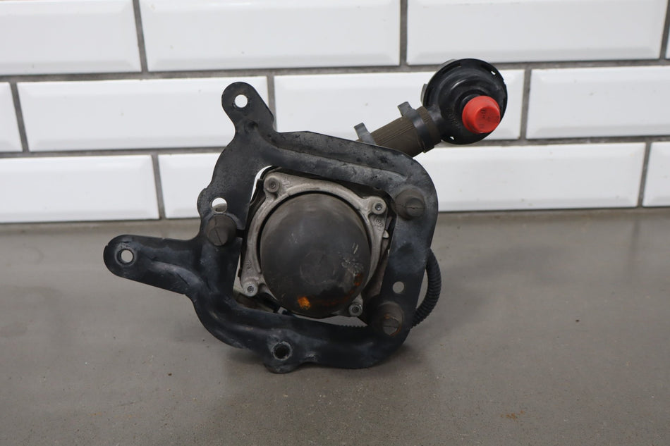 2000-2004 Chevrolet Corvette C5 Air Pump 12568382