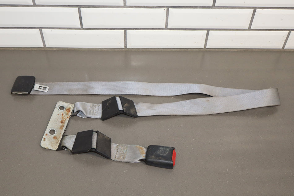 99-07 Ford F250 F350 Crew Cab Rear Center Seat Belt Lap Belt OEM