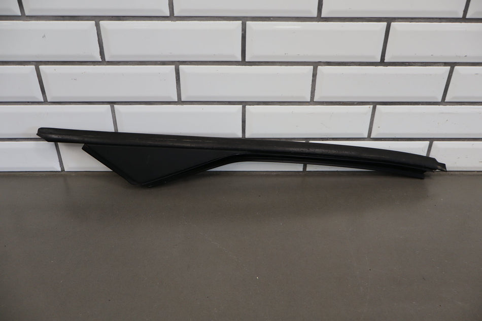1997-2004 C5 Corvette Left LH Exterior A-Pillar Panel 10246977