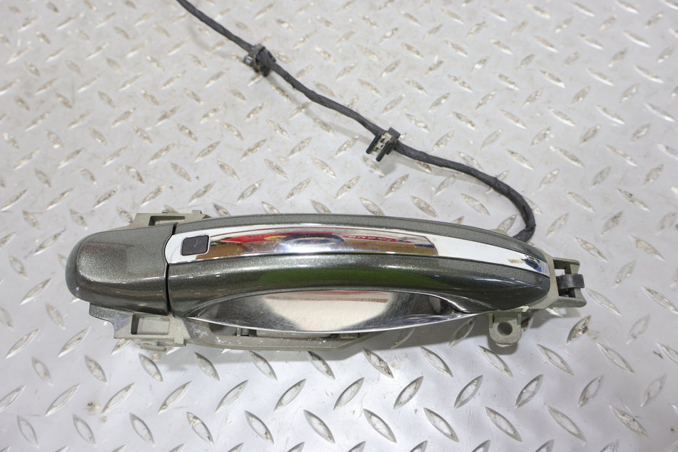 03-10 Bentley Continental GT Coupe Right Outer Door Handle (Cypress)