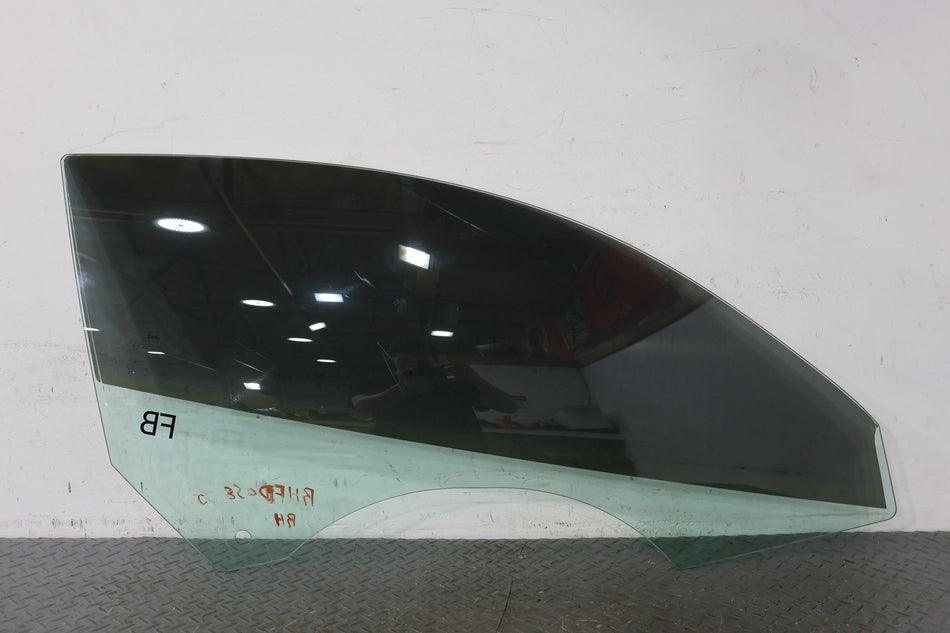 2017 Ford Mustang Right Front Door Window