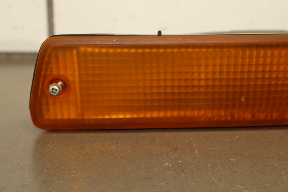 1991-1997 Toyota Land Cruiser Toyota Land Cruiser Left Front Lamp Valance Mounted 8151060361