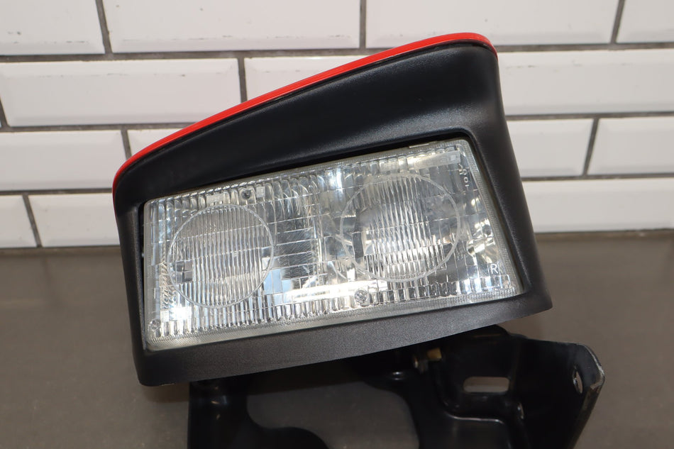 1997-2004 Chevrolet Corvette C5 Right Headlamp Torch Red 70u