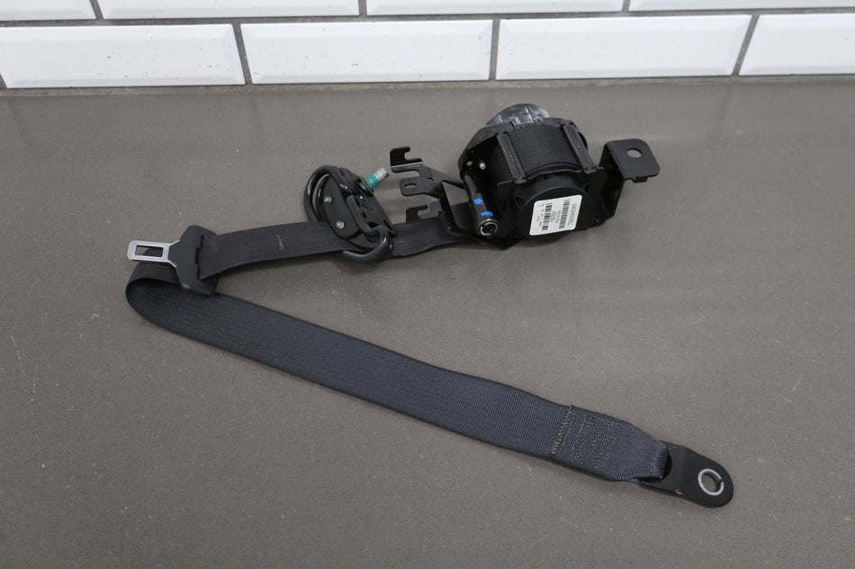 11-14 Dodge Challenger LH Front Seat Belt
