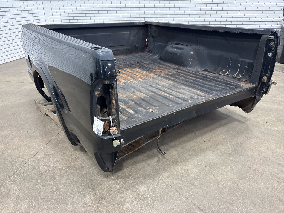 99-07 Ford F250 F350 Super Duty Short Bed Pickup Truck Box 6.75 Ft OEM Black UD