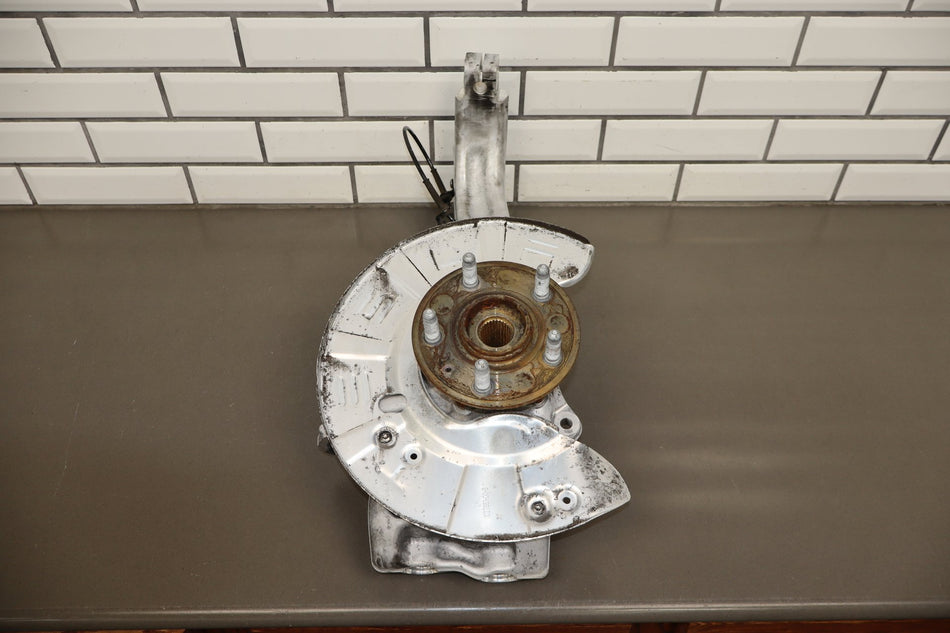 2016-2020 OEM Tesla Model X Front Left Driver Side Spindle Knuckle W/ Hub