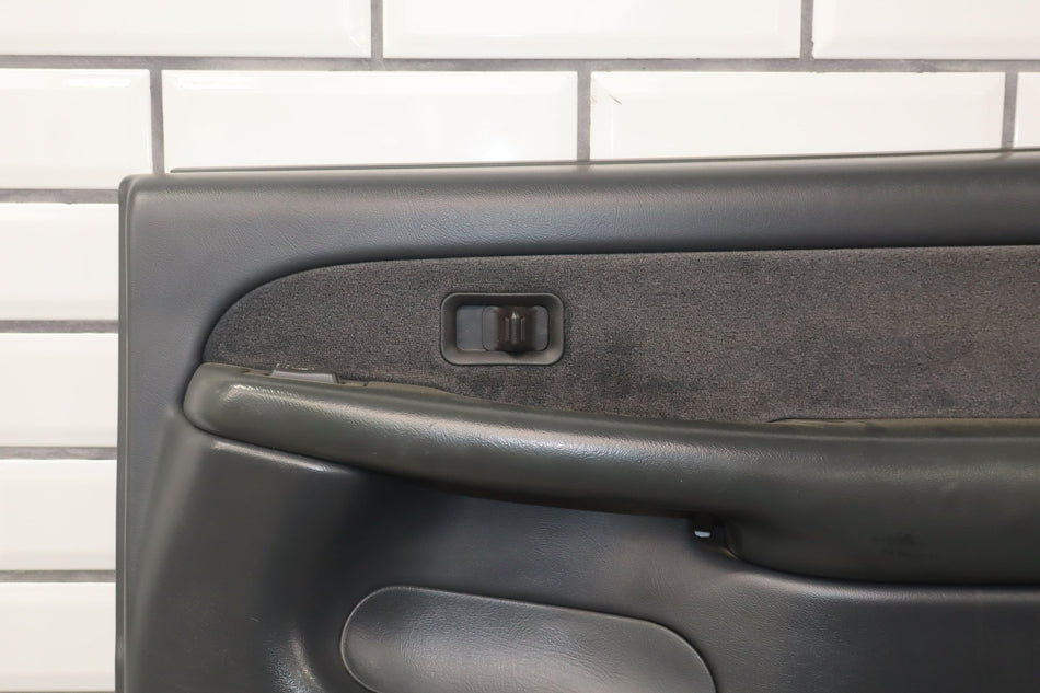 2001 Chevrolet Silverado 3500- Rear Door Trim