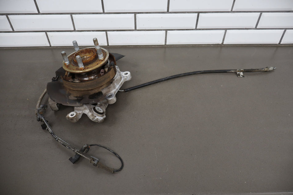 2015-23 Challenger Hellcat RH Rear Spindle Knuckle Hub ABS