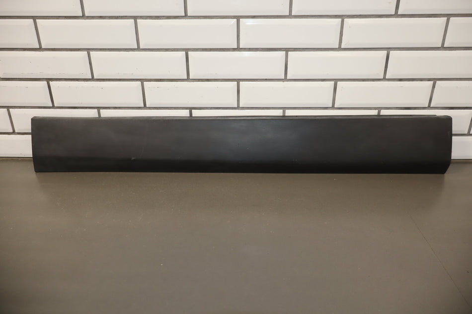 2023 Fisker Ocean- Right Front Door Molding