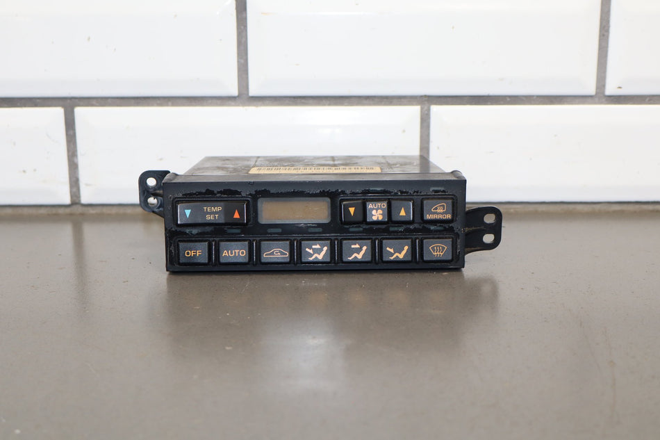 1992-1993 Chevrolet Corvette Climate Control 16162118 OEM