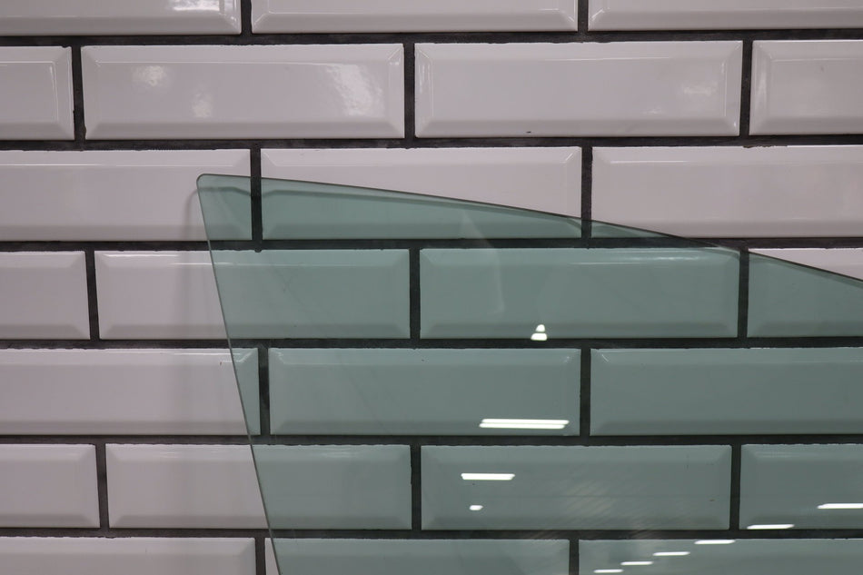 2016-2021 OEM Tesla Model X Front Right Passenger Side Door Window Glass