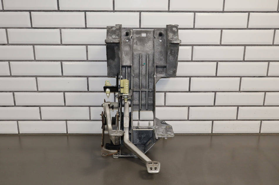 1997-2004 Chevrolet Corvette C5- Manual Transmission Pedal Assembly
