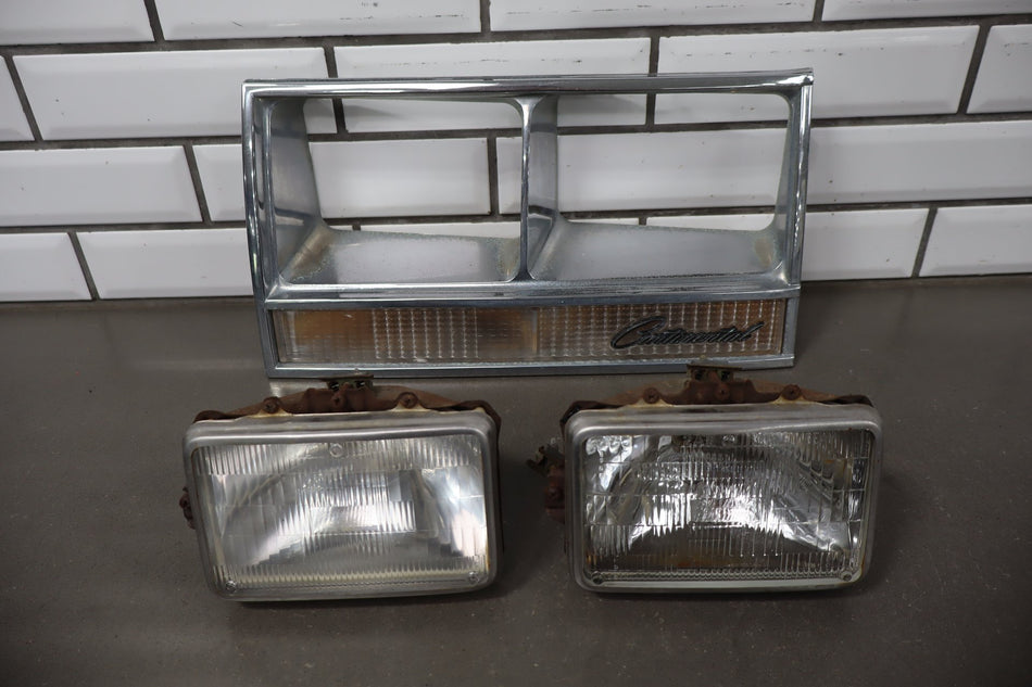 1987 Lincoln Continental- Left Headlamp