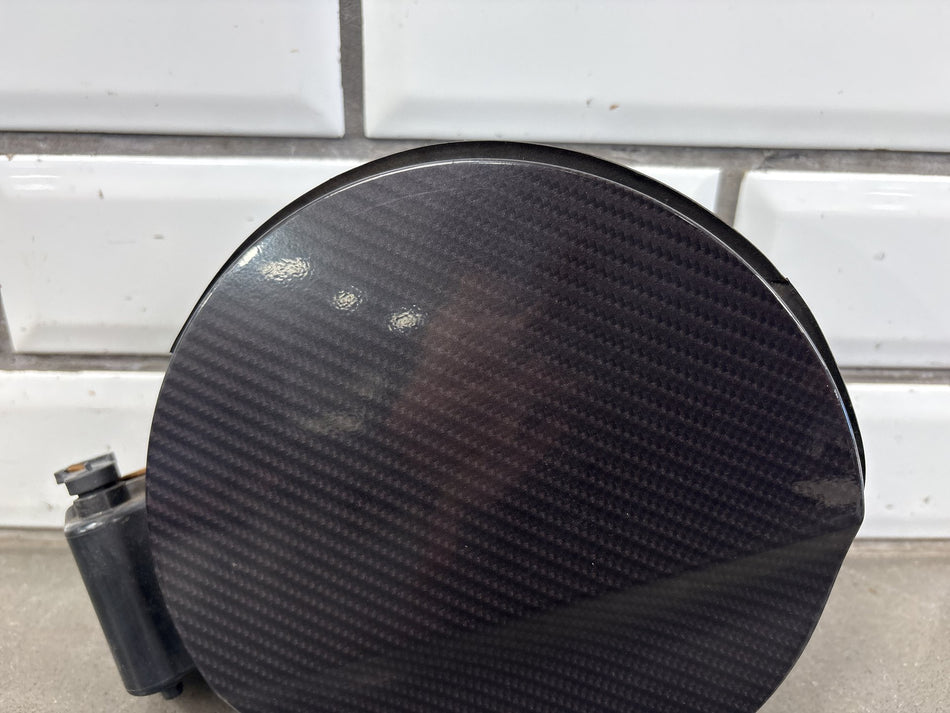 2015-2023 Ford Mustang S550 Fuel Filler Door Gas Lid Carbon Fiber Wrap