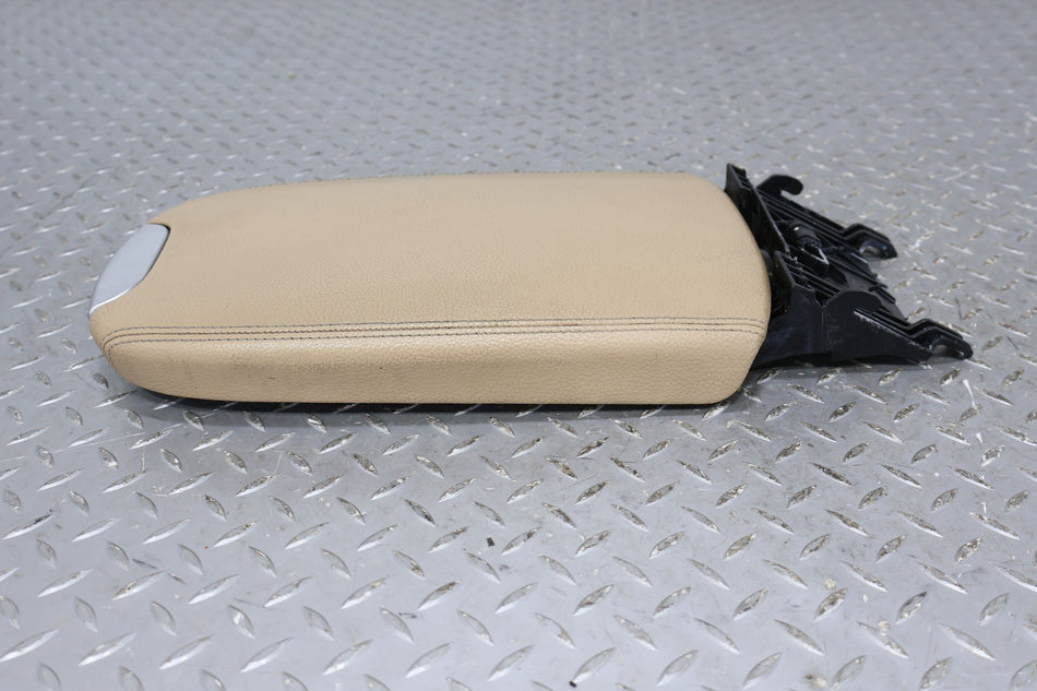 07-12 Mercedes GL450 X164 Console Lid (Brown)