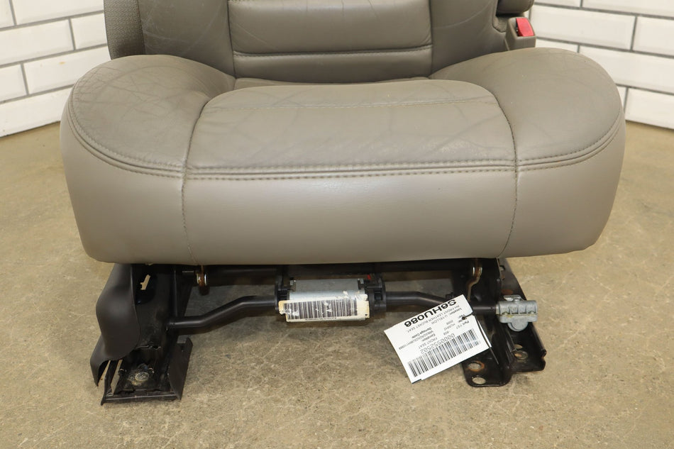2006 Hummer H2- Front Seat