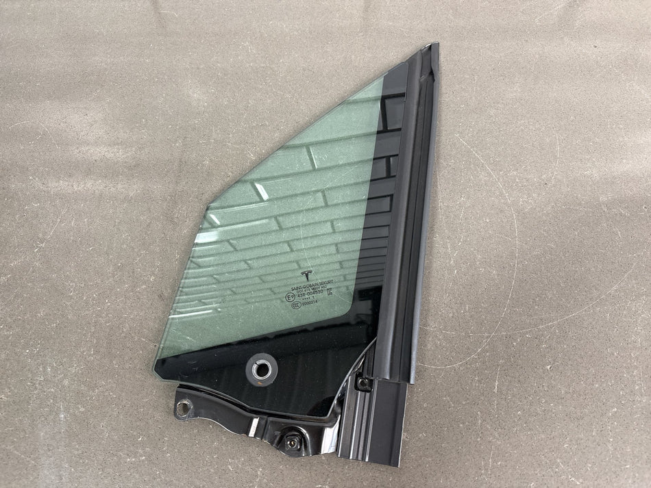 16-23 OEM Tesla Model X Front Left Driver Side Quarter Door Window Glass