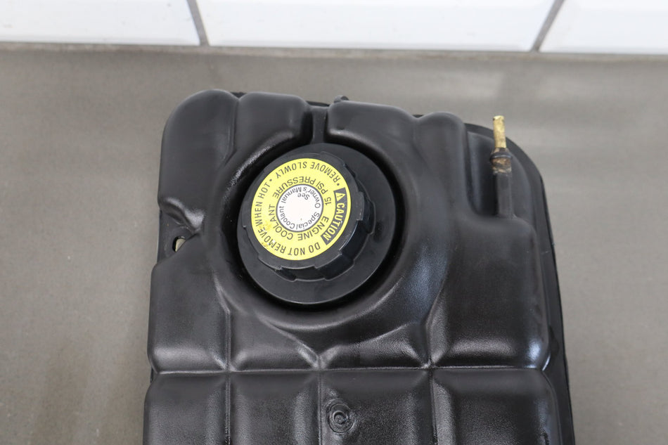 1997-1999 Chevrolet Corvette C5 Overflow Bottle 10405218