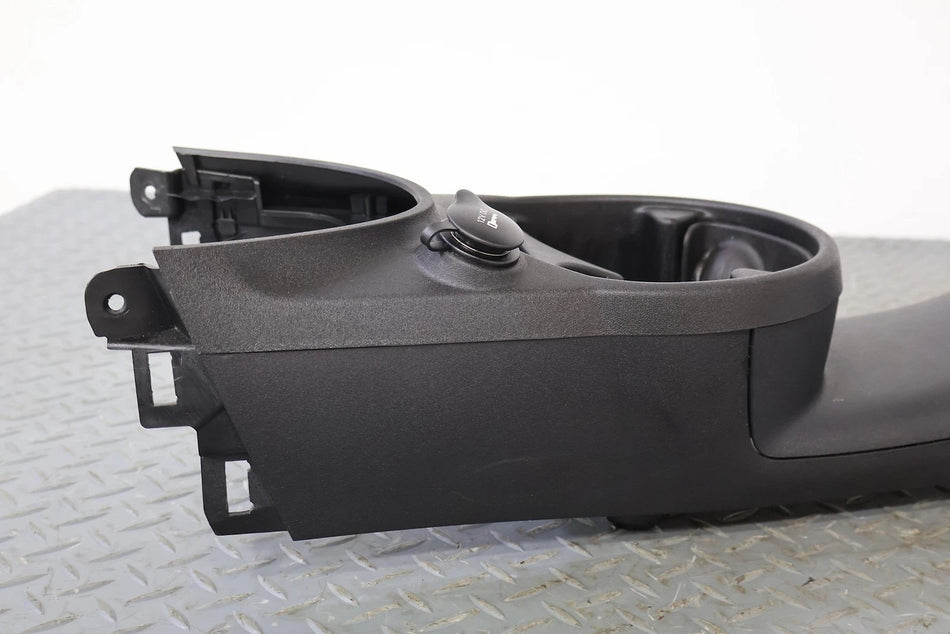 2012 Fiat 500- Front Console