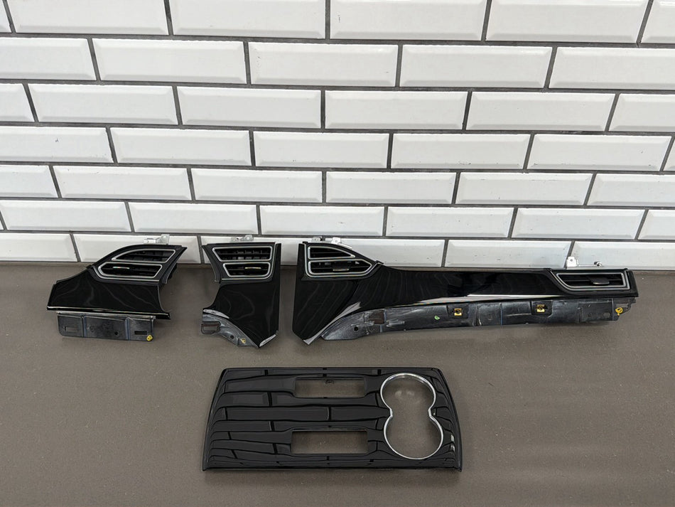 2014 Tesla Model S Dash/Console Trim Kit