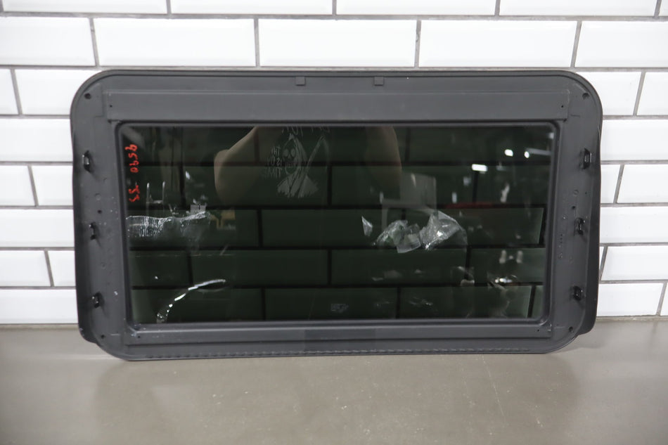 2011 Porsche Cayenne Roof Glass OEM