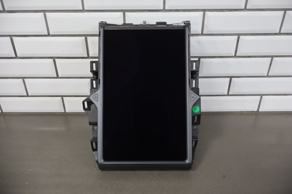 2020 Tesla Model X- MCU Media Control Unit PN: 1451809-80-g