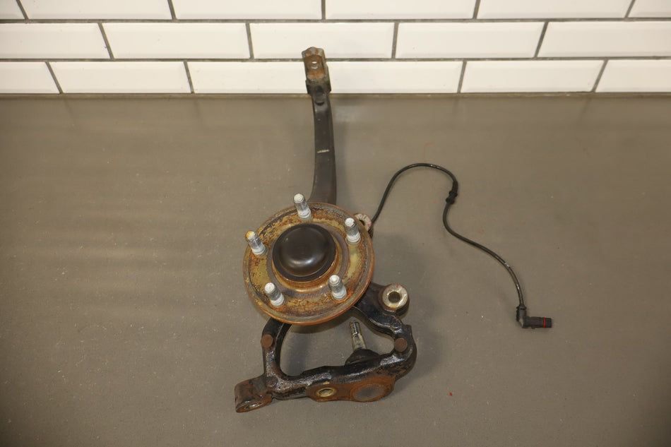 2006-2014 Dodge Challenger SRT8 Left Front Spindle 05290547AB