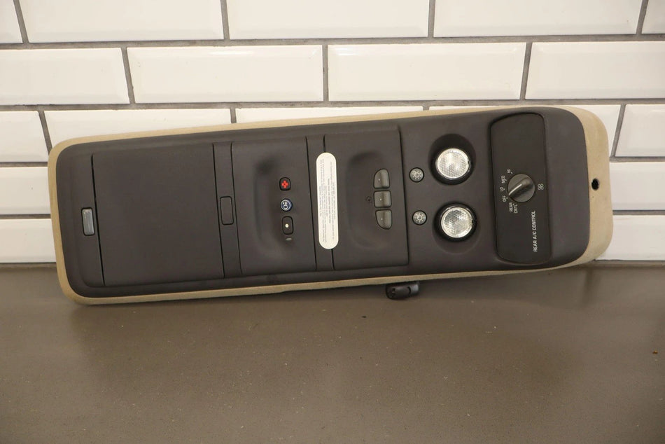 2000 Cadillac Escalade- Front Console