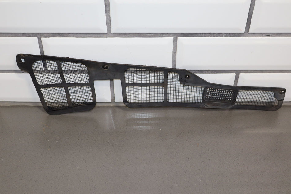 1984-1996 Chevrolet Corvette C4- Cowl Screens
