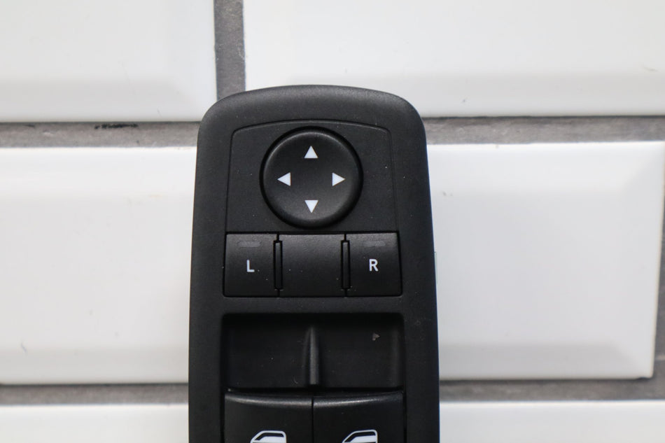 14-16 Jeep Grand Cherokee Left Front Window Master Switch