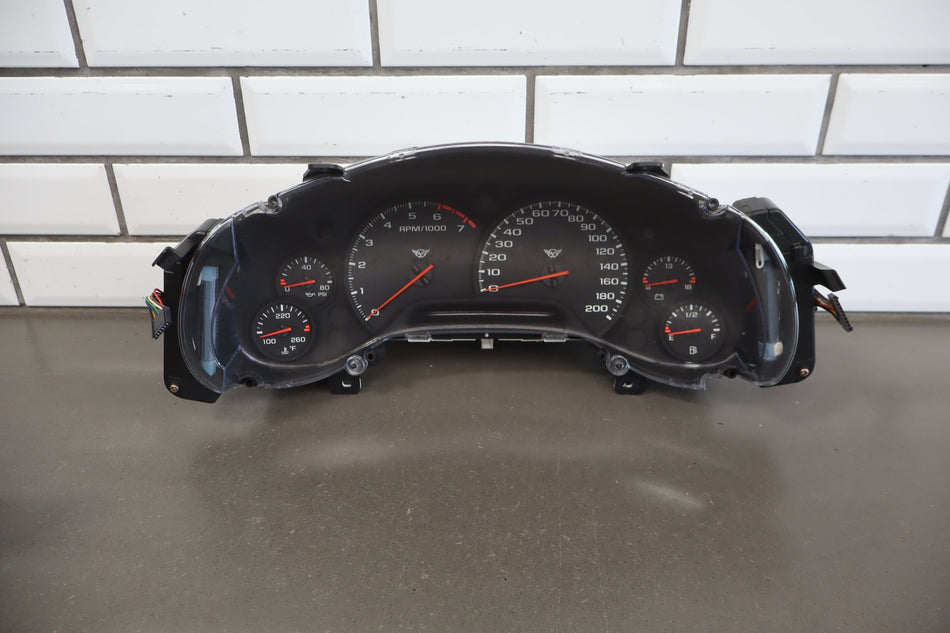 1997-2004 Chevrolet Corvette C5- Instrument Cluster 10408309