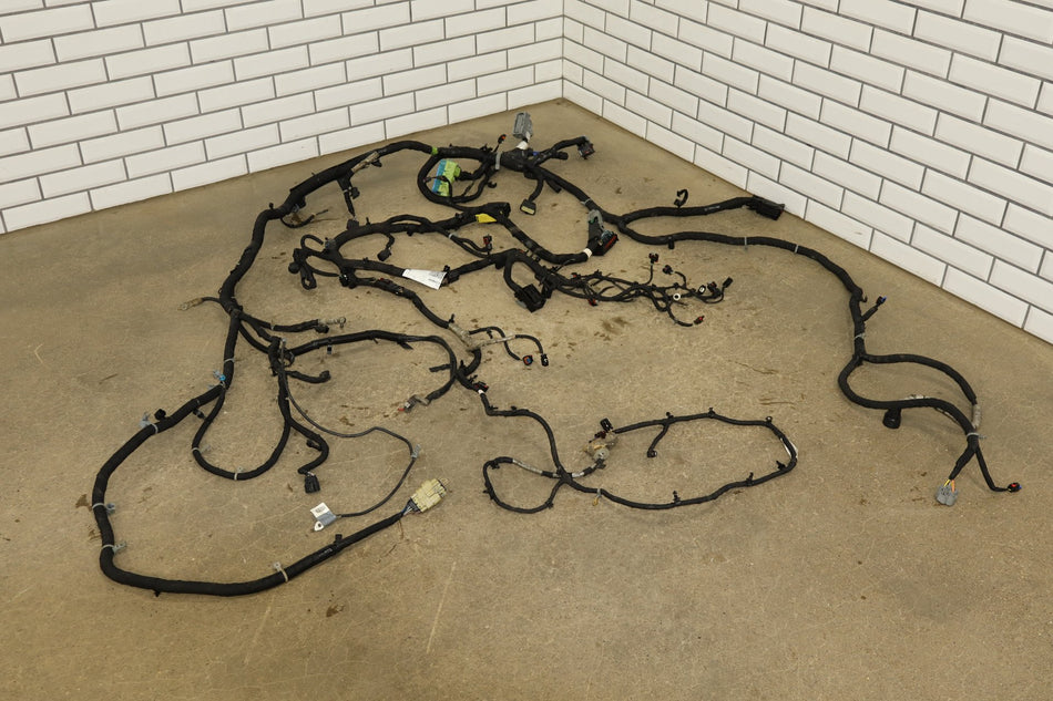 17-19 Chevy Silverado GMC Sierra 2500HD 3500HD 6.6 L5P Engine Wiring Harness