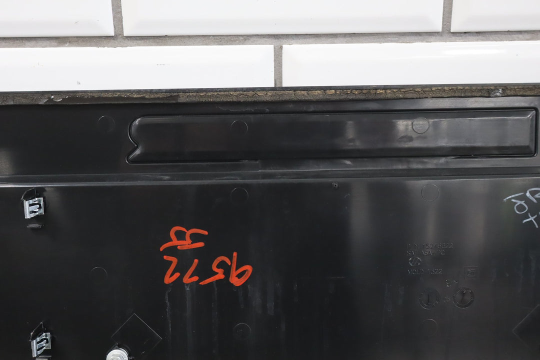 47376886