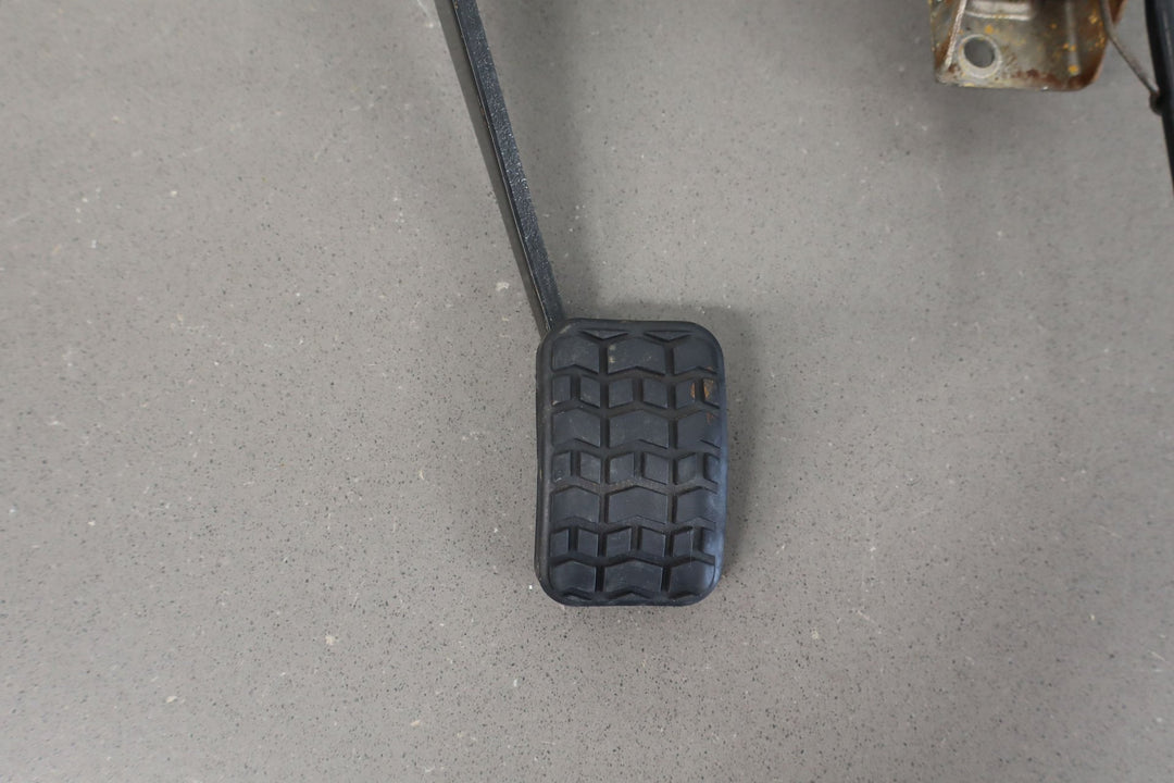 47341833