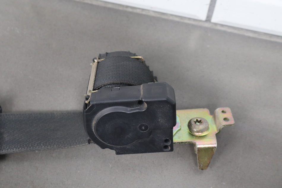 99-07 Ford F250 F350 Super Duty Crew Cab Driver Left LH Front Seat Belt OEM