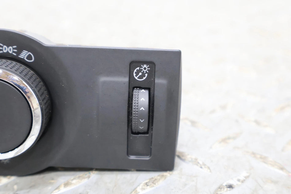 2011 Chevrolet Camaro- Headlight Switch