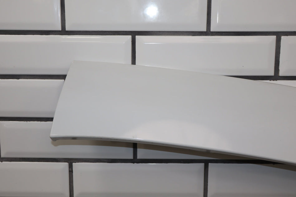 2000 Cadillac Escalade GMT400- Left Rear Wheel Arch Moulding