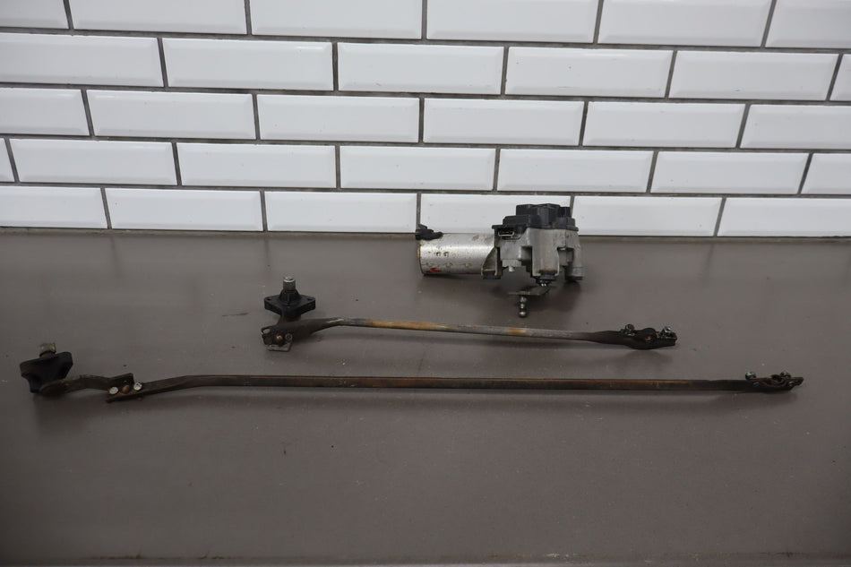 1984-1996 Chevrolet Corvette C4- Wiper Motor