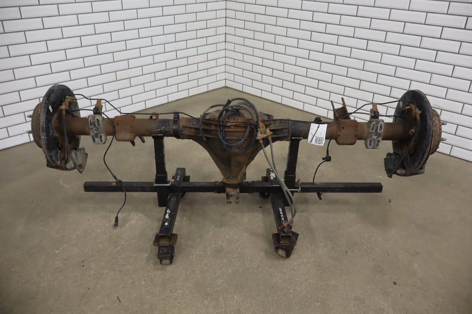 2014-2018 GMC Sierra 1500 Rear Axle Assembly 23132472 OEM 3.42 Ratio G80 Locking