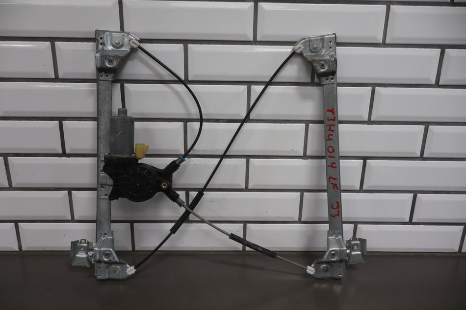2003 Hummer H2 Left Front Door Regulator 10390764 OEM