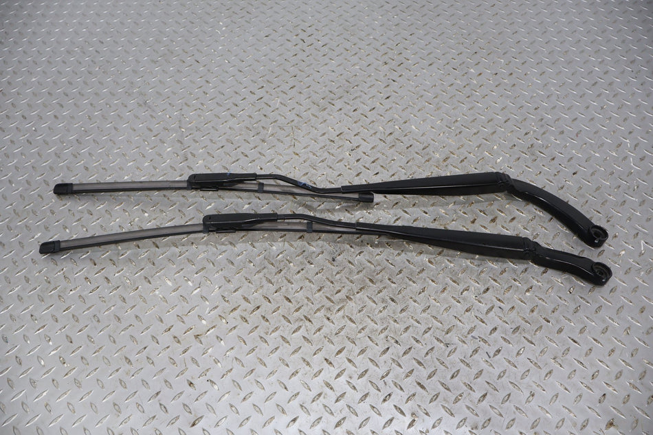 15-17 Ford Mustang Wiper Arm Pair