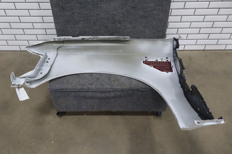 2008 Ford F-250 Super Duty Right Fender White Z1