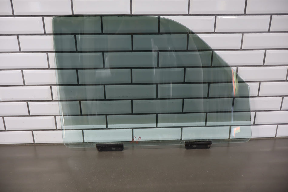 1994-2001 Dodge Ram 1500/2500/3500 LH Front Door Glass Tint Used