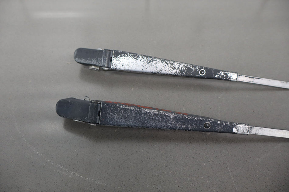 1993 Chevrolet Silverado 2500 GMT400- Wiper Arm