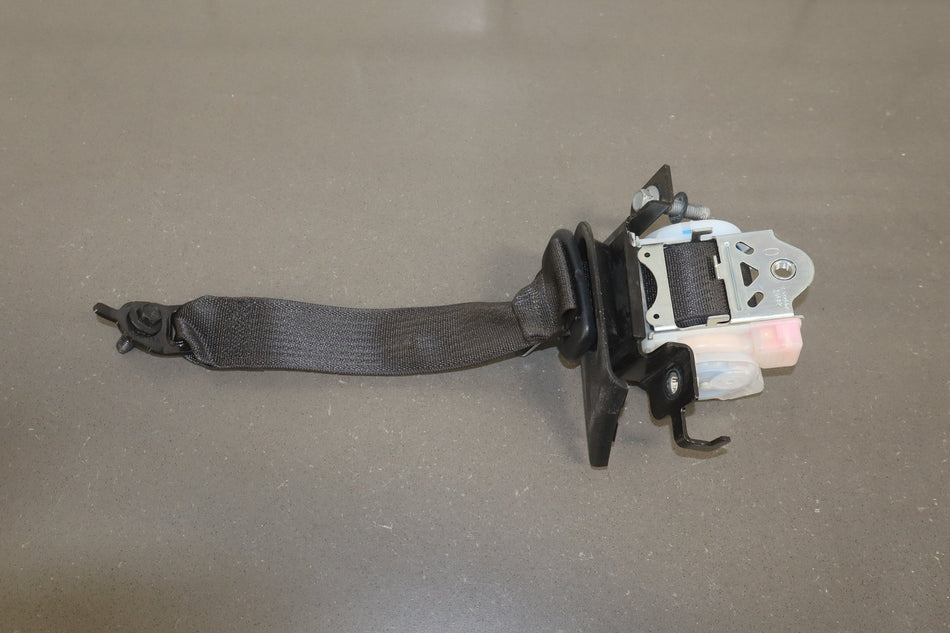 2015 Ford Mustang GT Left Rear Seat Belt Black S1