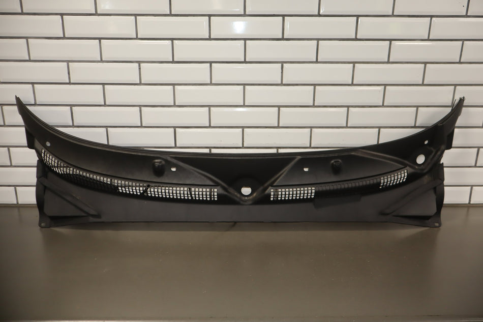 2004 Dodge Dakota Cowl Vent Panel OEM