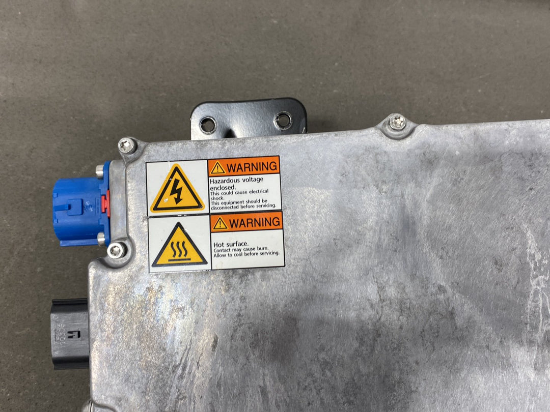 47377572