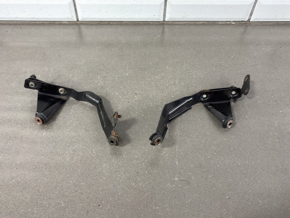 04-07 Ford F250 F350 Super Duty 6.0 6.0L Diesel FICM Mount Bracket Set