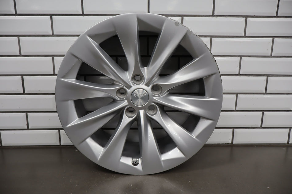 12-20 Tesla Model S 19x8 Slipstream OEM Alloy Wheel/Rim