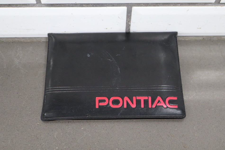 2004 Pontiac GTO Owners Manual Handbook W/ Pouch OEM